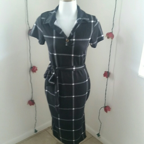 Plaid Midi Tee Dress- Black - Picture 3 of 3
